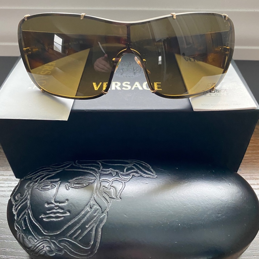 Rare!!Authentic Vintage Versace Sunglasses Gem